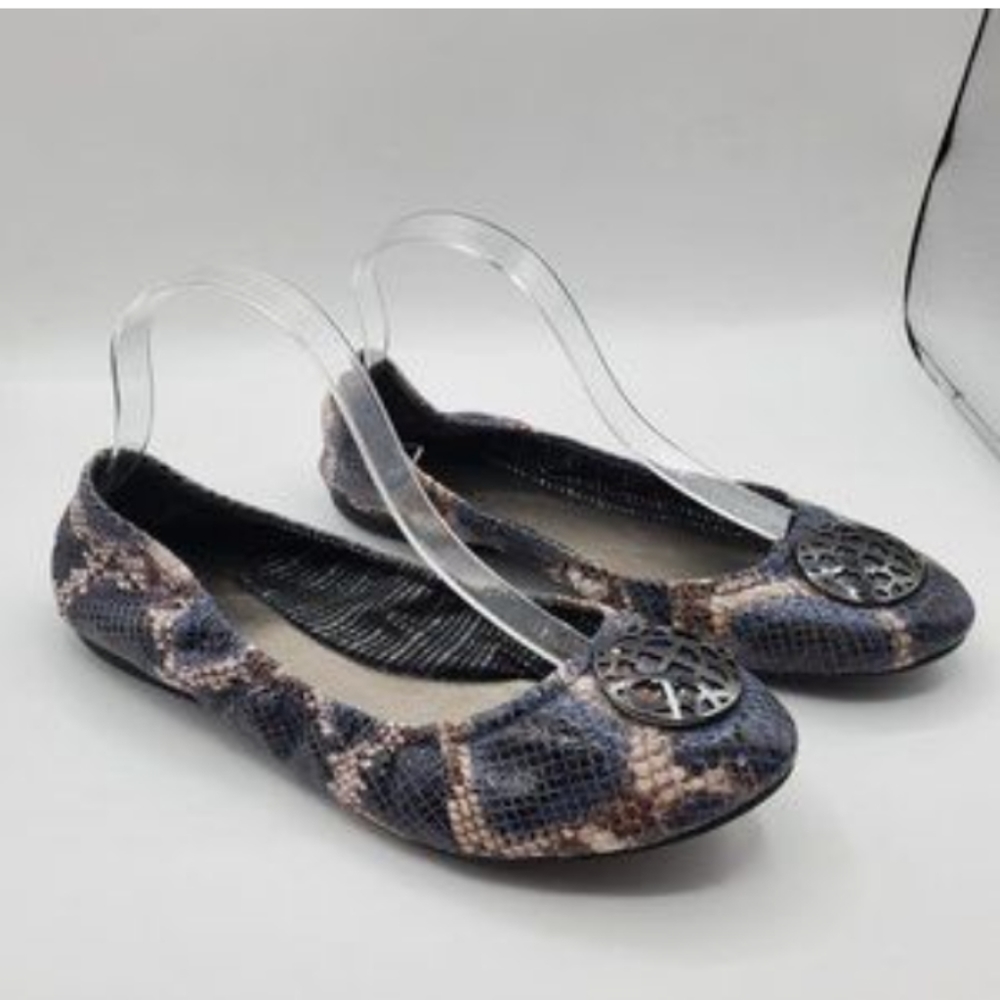 Tahari Valerie Ballet Flats